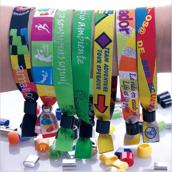<strong>Popular  Colorful Woven NFC Bracelet for Events</strong>